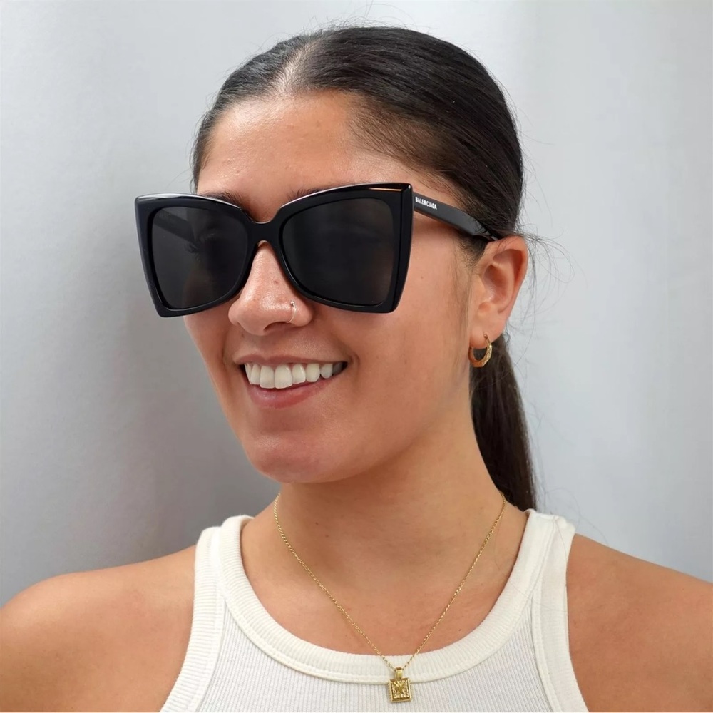 Balenciaga Black/Grey Butterfly Women's Sunglasses BB0174S 001 - Picture 3 of 14